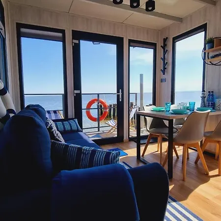Domki Na Wodzie Jastarnia - Houseboat Exterior foto