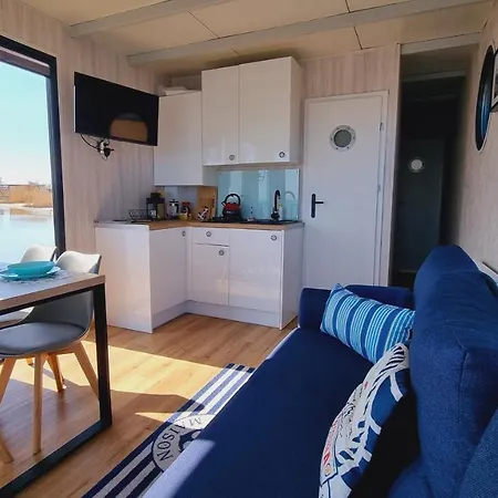 Domki Na Wodzie Jastarnia - Houseboat Exterior foto