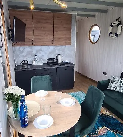 Domki Na Wodzie Jastarnia - Houseboat Exterior foto