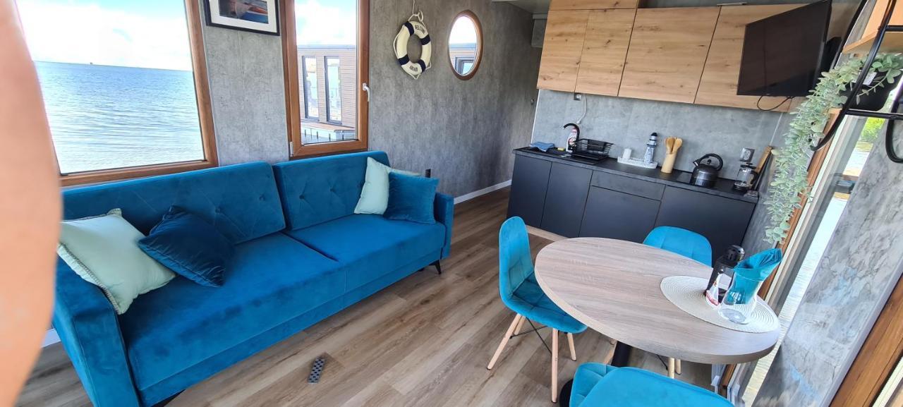 Apartment Na Wodzie - Houseboat *
