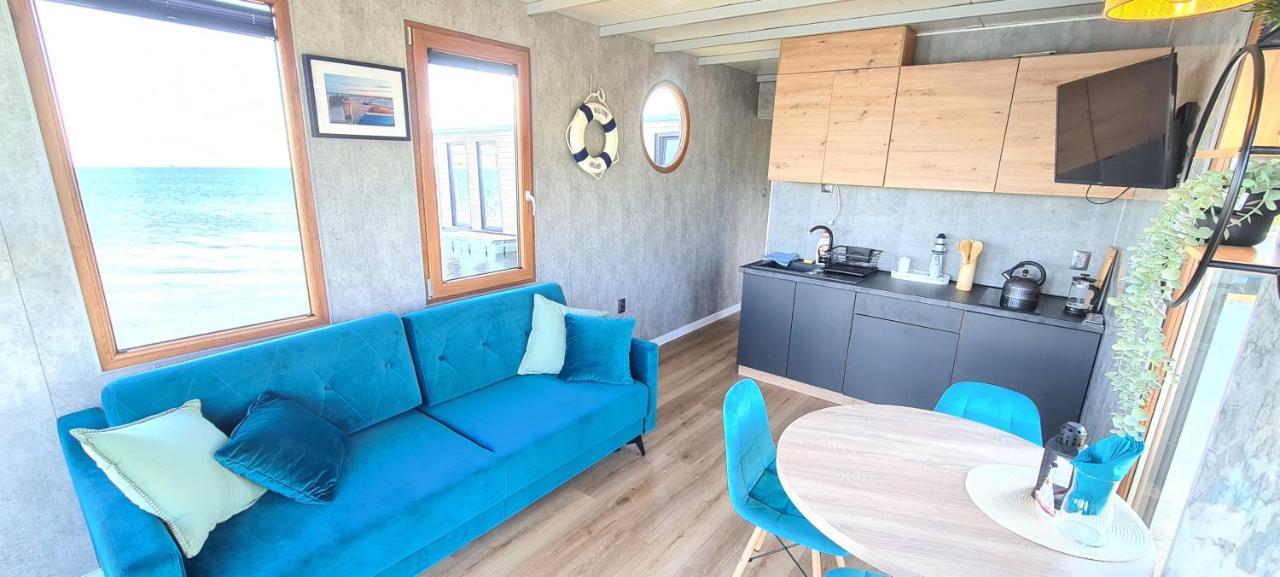 Na Wodzie - Houseboat Apartment
